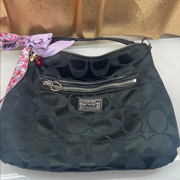 Coach Black Signature Shoulder Bag with Floral Scarf - Picture 6 of 17